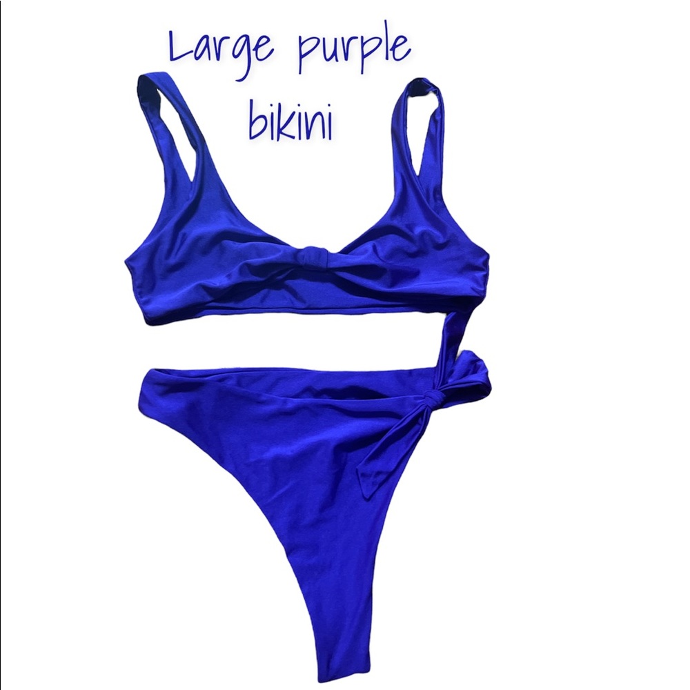 NWOT PURPLE BIKINI LARGE TOP AND LARGE BOTTOM WITH SIDE TIE